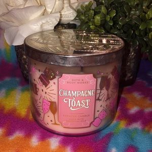 BBW Champagne Toast Candle